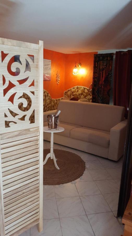 Bed and Breakfast Lungomare à Pouzzoles Chambre photo
